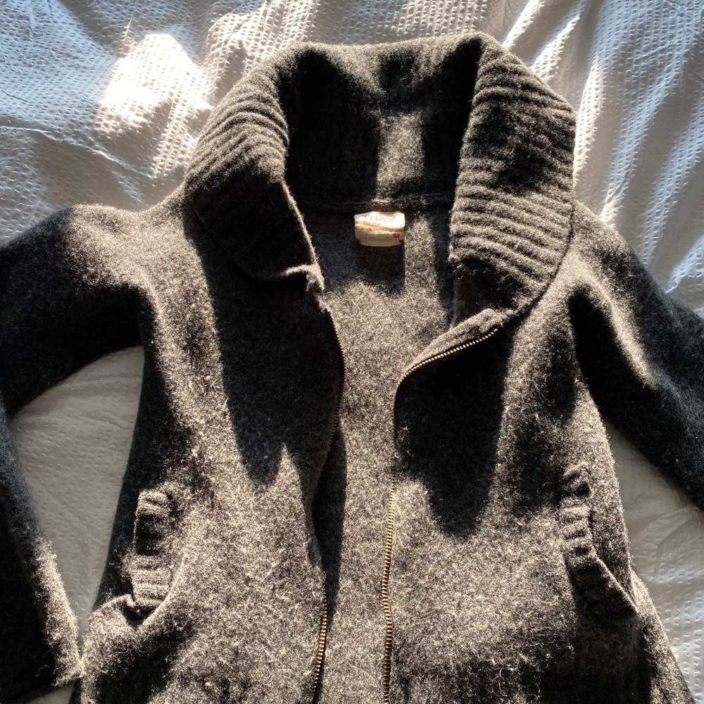 TNA knit  zipper sweater